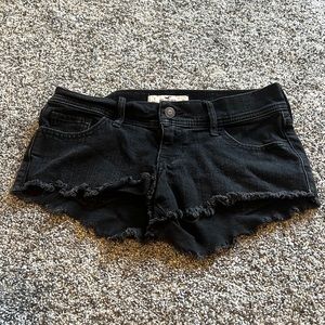 Low waisted black jean shorts